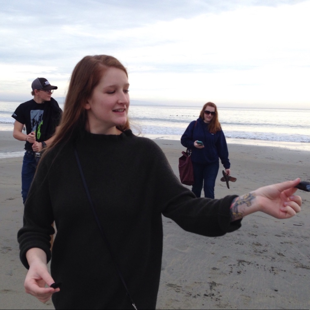 Meet your Posher, Claire